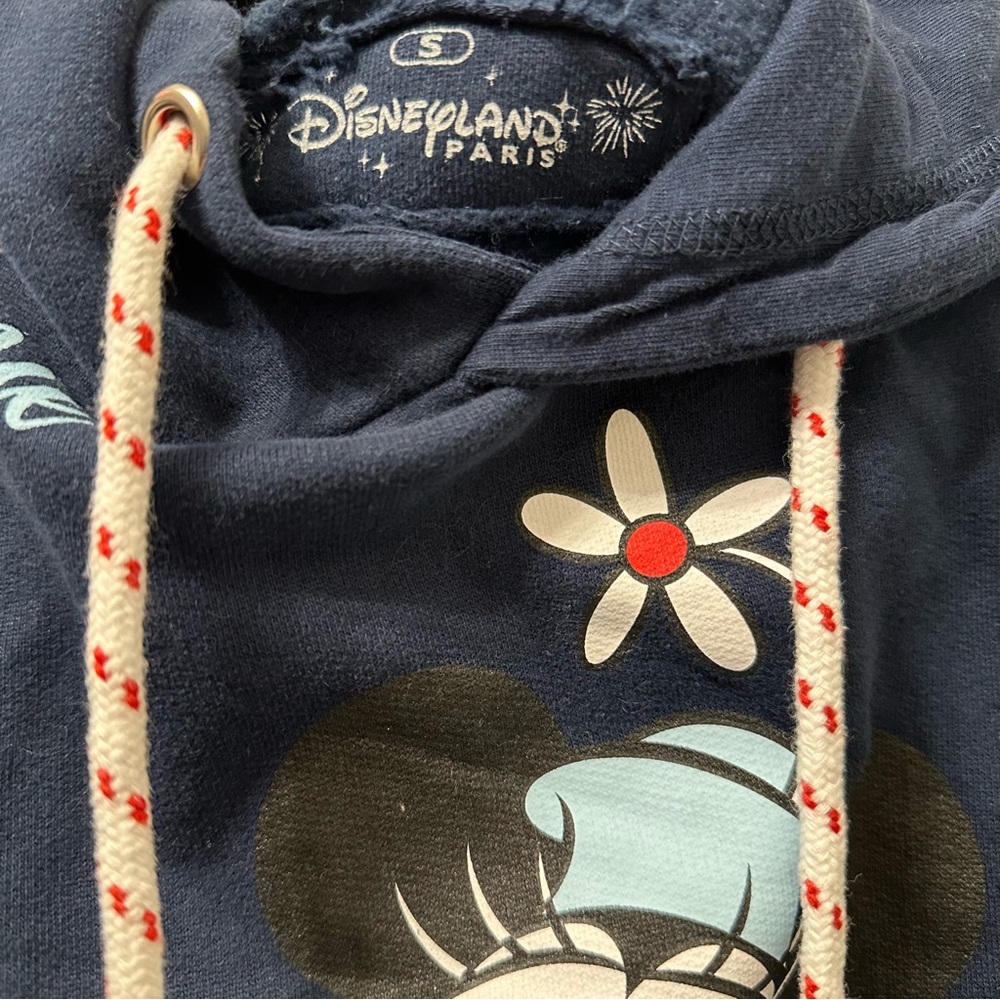Minnie Mouse hoodie from Disneyland Paris - Picture 4 of 5